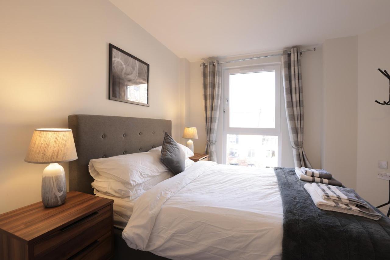 Southbank Leeds Apartment. New! With Free Parking Esterno foto