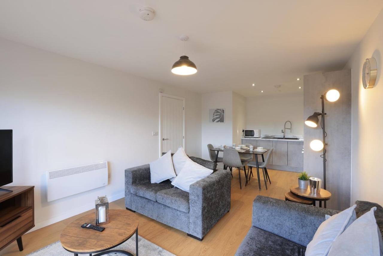 Southbank Leeds Apartment. New! With Free Parking Esterno foto