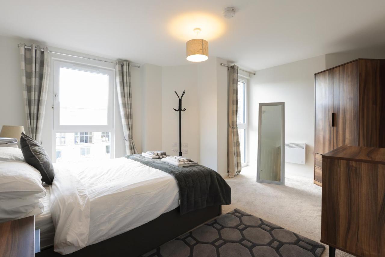 Southbank Leeds Apartment. New! With Free Parking Esterno foto