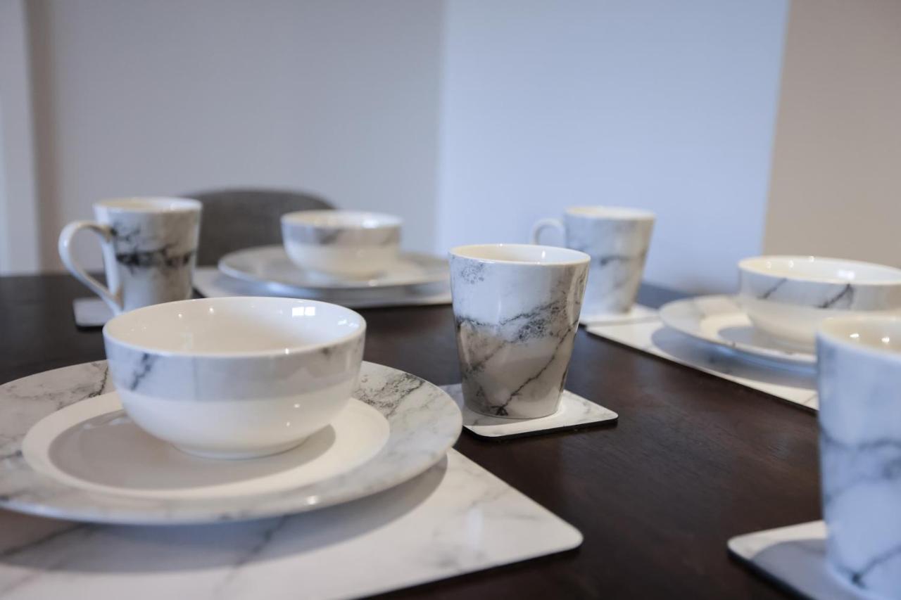 Southbank Leeds Apartment. New! With Free Parking Esterno foto